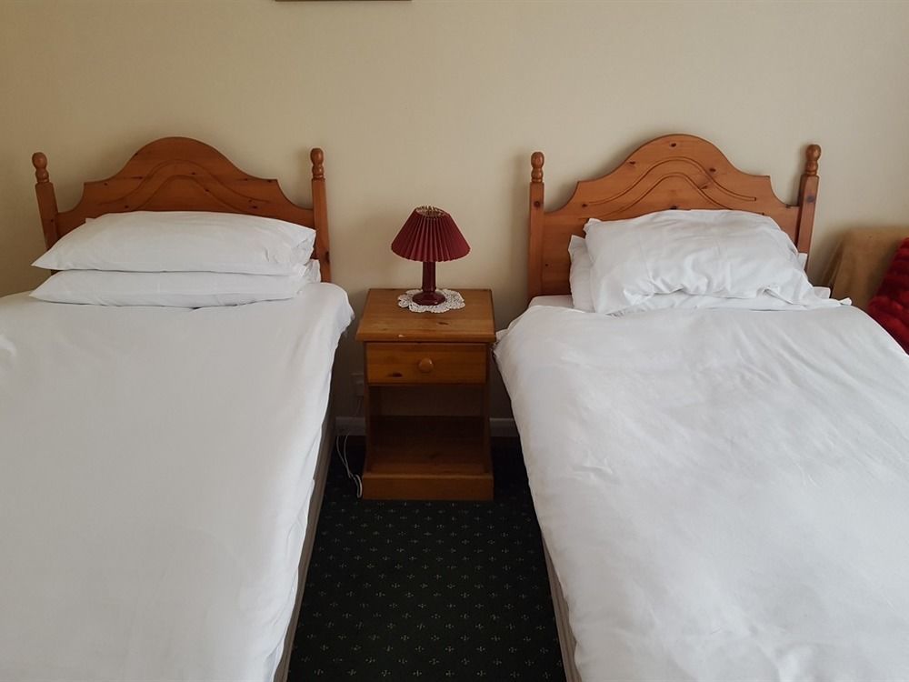 The Bear Inn And Burwash Motel Zewnętrze zdjęcie